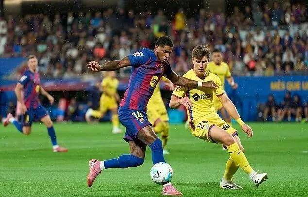 因迟到沦为替补!拉什福德戴罪立功:连续2轮西甲送助攻