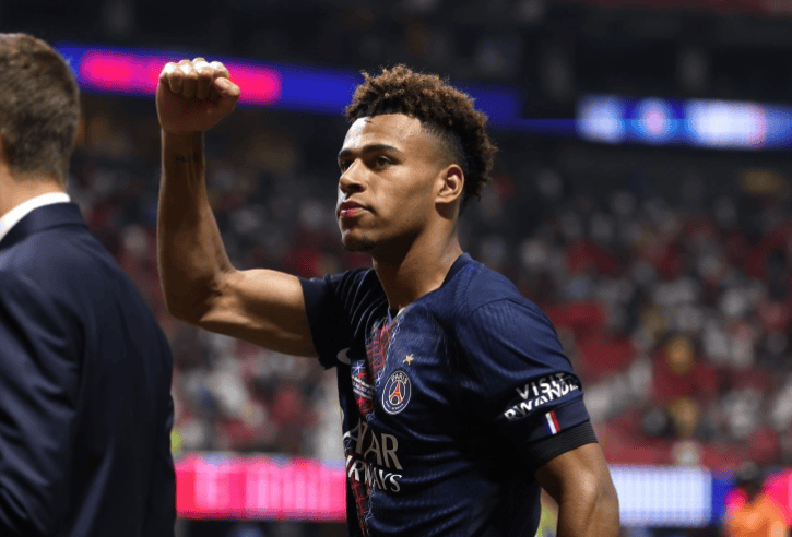 晴天霹雳!杜埃重伤缺阵数周,巴黎欧冠战拜仁失 “破局利器”